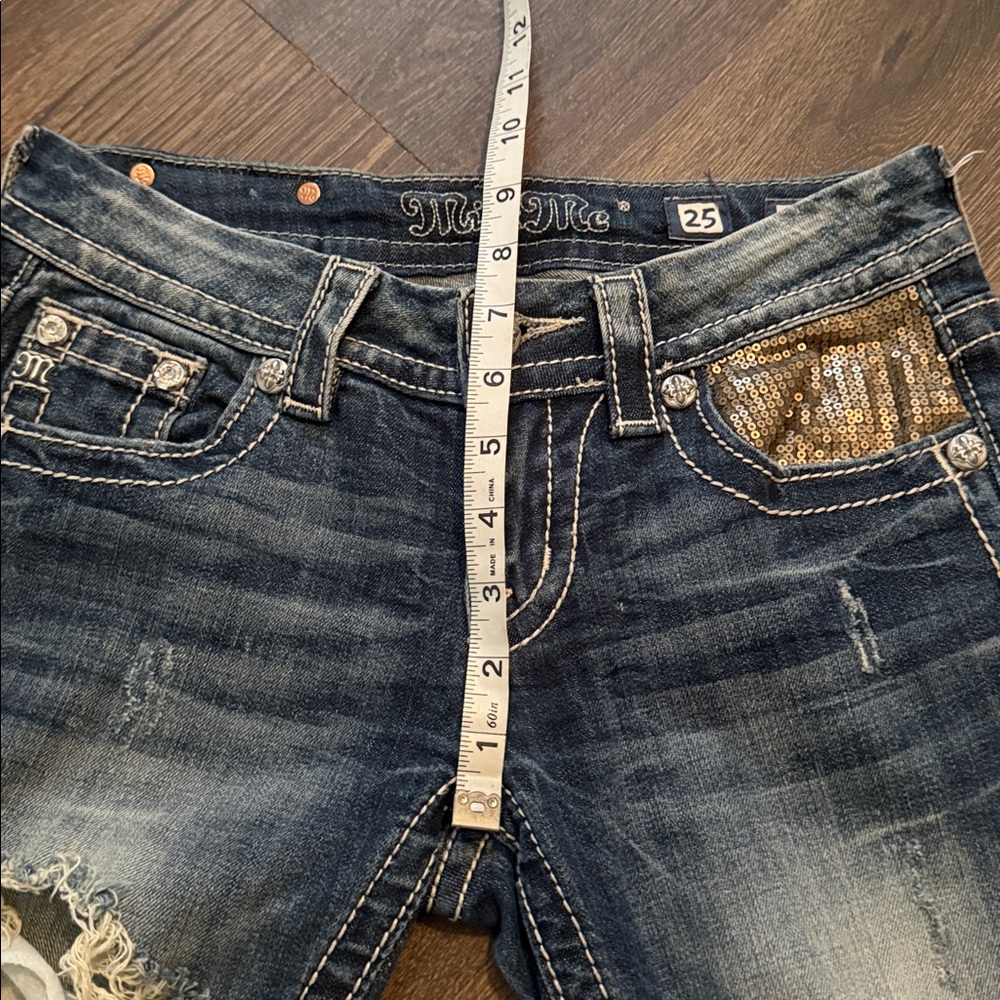 Miss Me Women's Signature Rise Cuffed Skinny Distressed Jeans - Picture 5 of 10